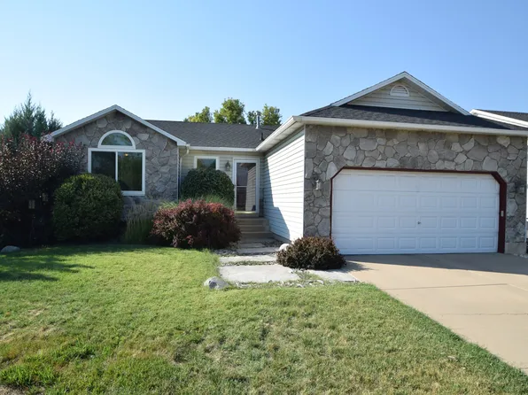 324 W Mutton Hollow Rd, Kaysville, UT 84037