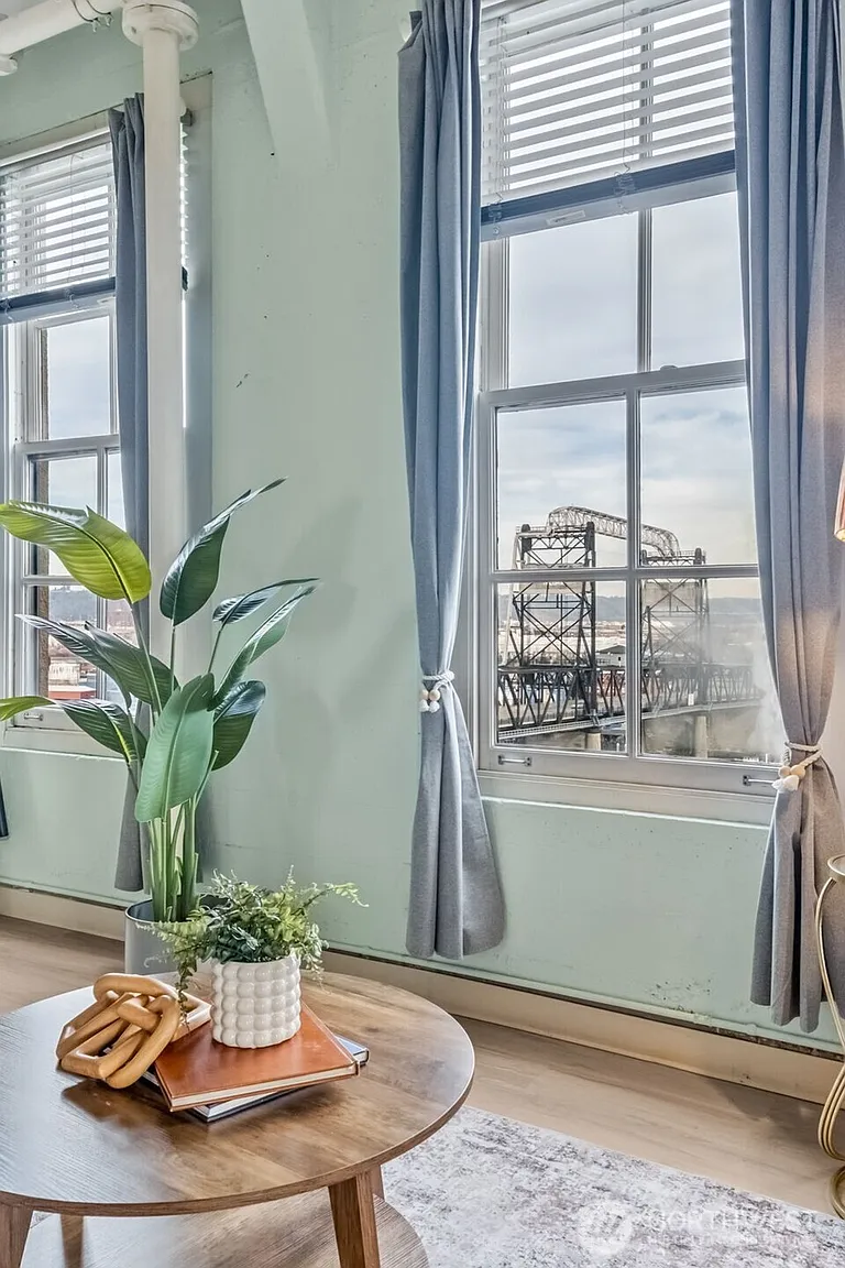 1120 Cliff Avenue #501 photo 1