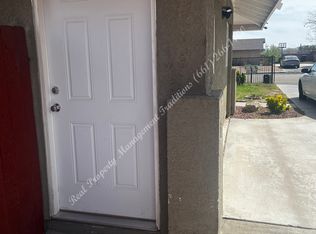 759 E Avenue H #14, Lancaster, CA 93535