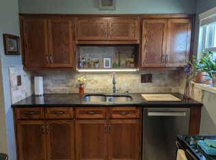 919 Milam Dr, Euless, TX 76039