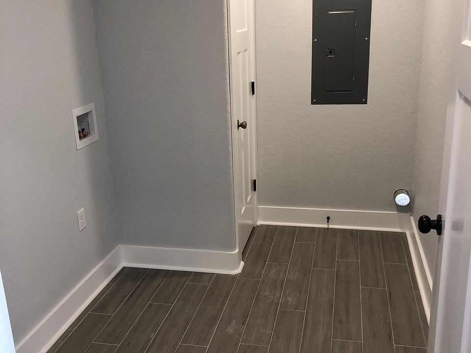 1st image of 106 W Thurman St #2
