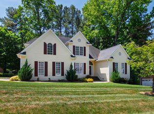 913 Tanworth Dr, Raleigh, NC 27615