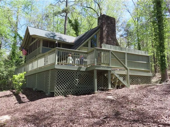 8525 Lake Hollow Dr, Gainesville, GA 30506