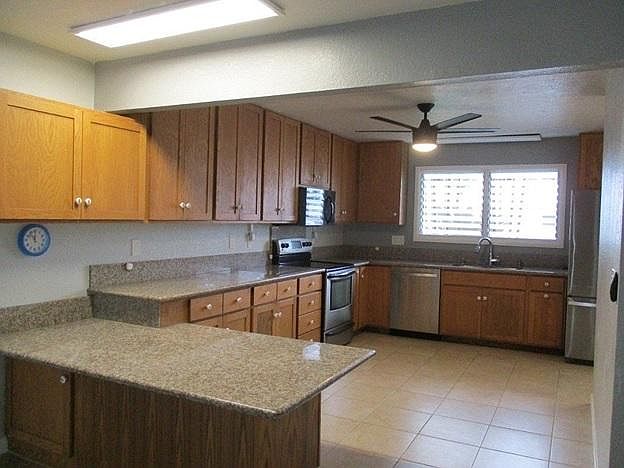 Kitchen/dining area