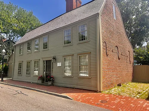 22 Bridge St Photo 1