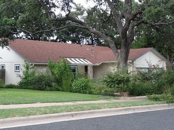2nd image of 4200 Dauphine Dr