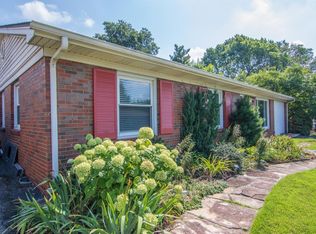 593 Lin Wal Rd, Lexington, KY 40505