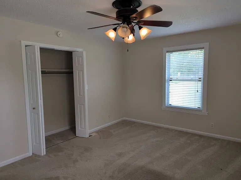7266 Valley Ln — Photo 16