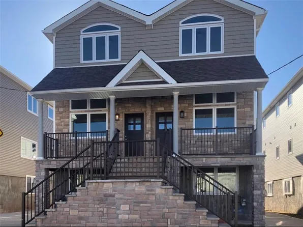 4646 Mapleton Ave, Staten Island, NY 10306