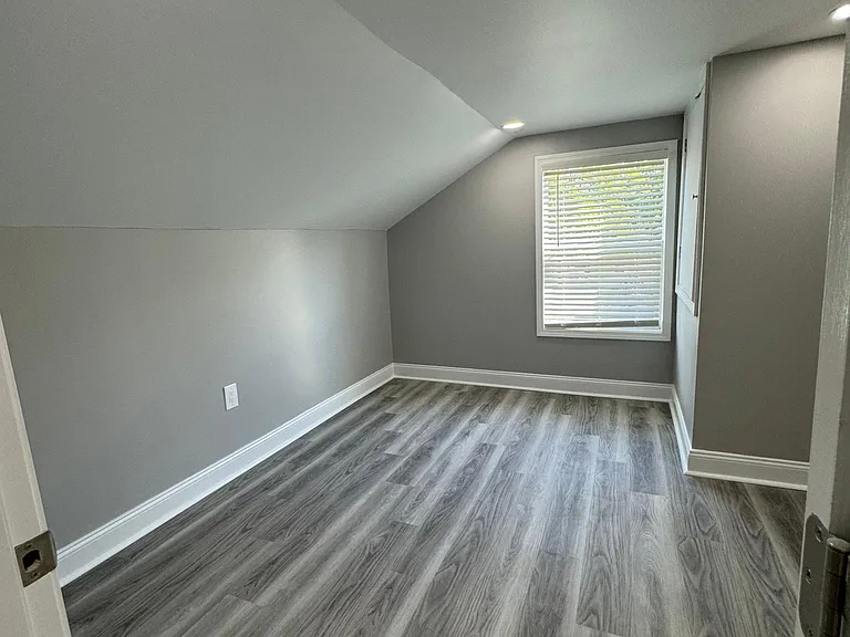 Upper level 3rd bedroom