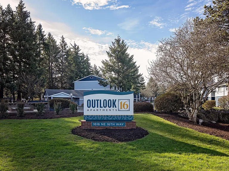 Outlook 16 — Photo 15