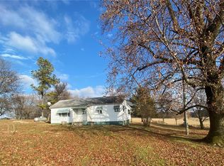2219 E State Route 15, Belleville, IL 62221
