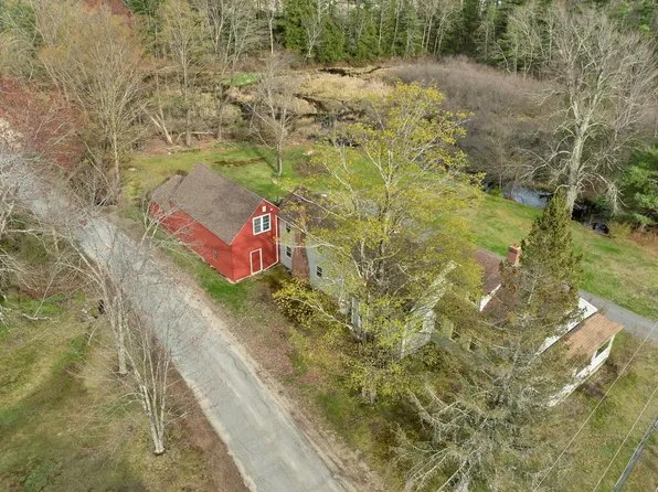 1388 S. Stark Highway, Weare, NH 03281