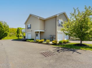 302 Worthington Ter, Wynantskill, NY 12198