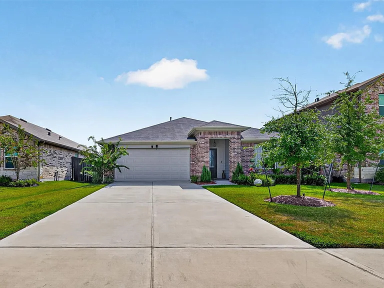 14319 Rain Dr — Photo 5