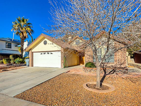3rd image of 12025 Meadow Gate Dr