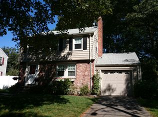 91 Buchanan Rd, West Roxbury, MA 02132