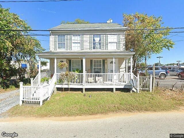 1st image of 1114 Smithville St
