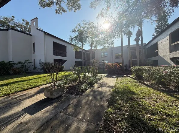 2971 Estancia Blvd APT 310, Clearwater, FL 33761