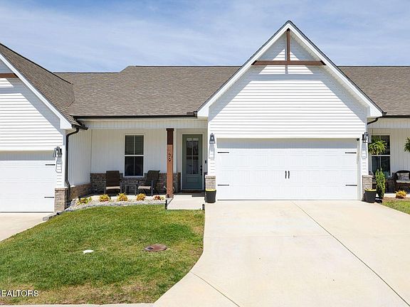 2nd image of 179 Creekside Way