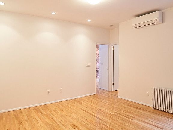 4th image of 320 E 91st St APT 2FE