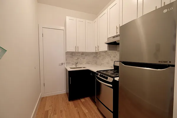 Rented by Aether Property Group | media 6