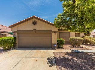 8235 E Posada Ave, Mesa, AZ 85212
