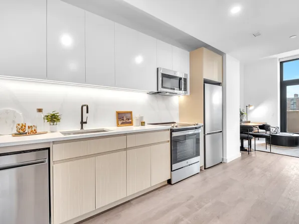 98-81 Queens Boulevard 6A image 1 of 12