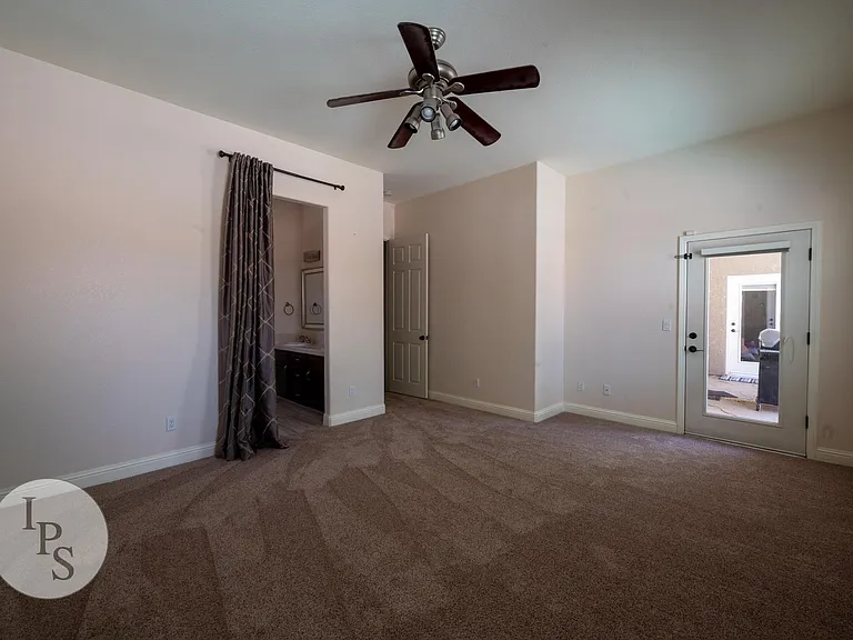 2389 Prescott Ave — Photo 25
