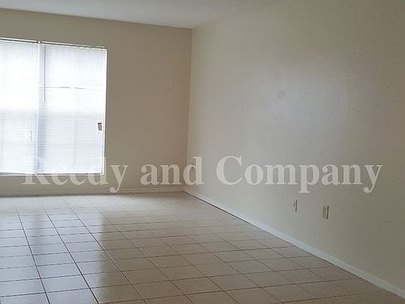 3rd image of 3790 Jasmine Dr