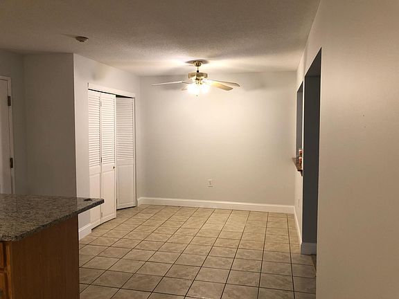 5th image of 5 New Haven Dr