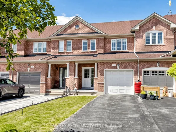 6 Barr Cres, Aurora, ON L4G 0B8