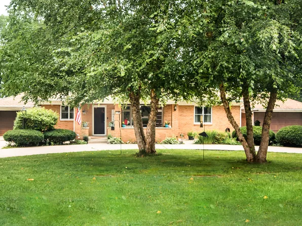 1015 4th Ave, Dixon, IL 61021