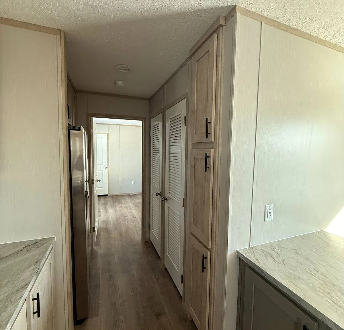 2 bed, 2.0 bath, 840 sqft, $1,150 — Photo 3