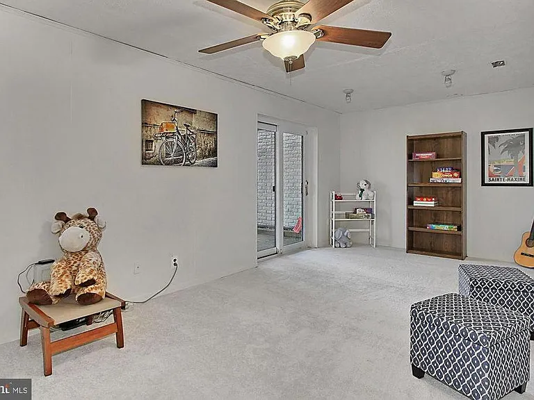 21100 Dulles Town Cir — Photo 3