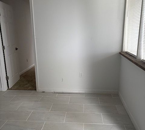 3rd image of 301 Graceland Dr SE #11373211