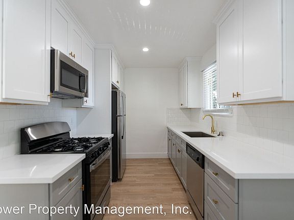 3rd image of 3800 Albright Ave #3810