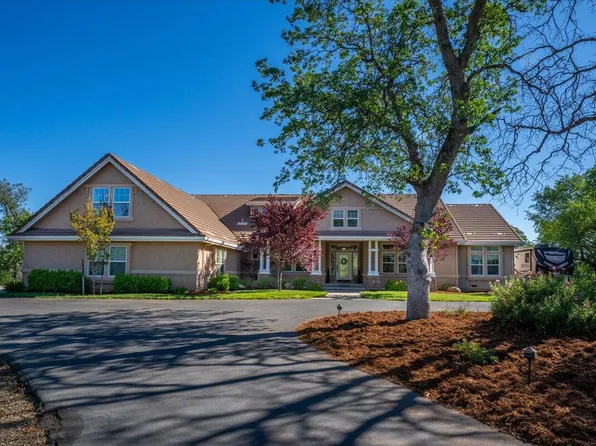 16280 Canto De Las Lupine Dr, Redding, CA 96001