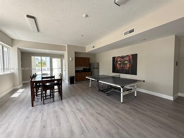 601 NE 23rd St #903 — Photo 49