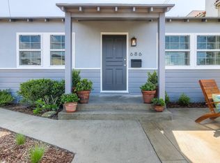 686 W Palm Ave, El Segundo, CA 90245