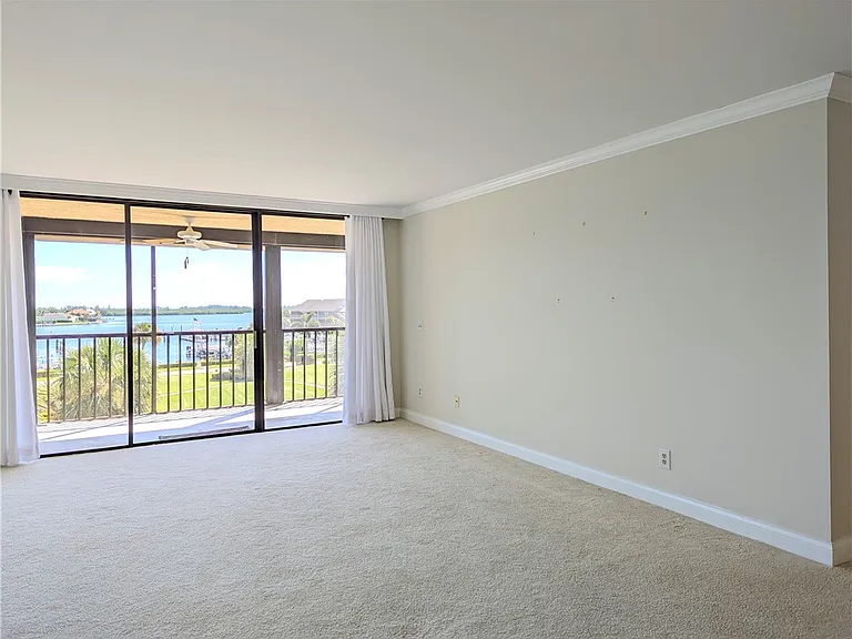 1821 Mooringline Dr #1821PHD — Photo 48
