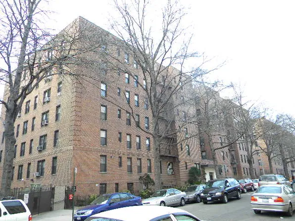 3535 Kings College Place