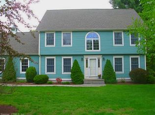 20 Red Clover Rd, New Hartford, CT 06057