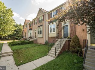 14720 Flower Hill Dr, Centreville, VA 20120