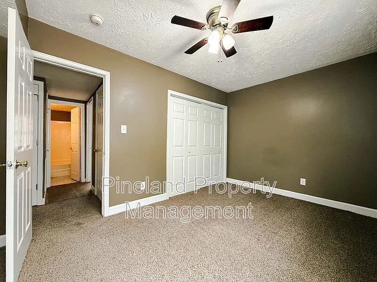 307 Bradford Ave #2 — Photo 7