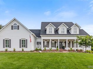 776 Hillenkamp Dr, Weldon Spring, MO 63304