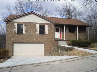 817 Grandview Dr, Dunbar, WV 25064