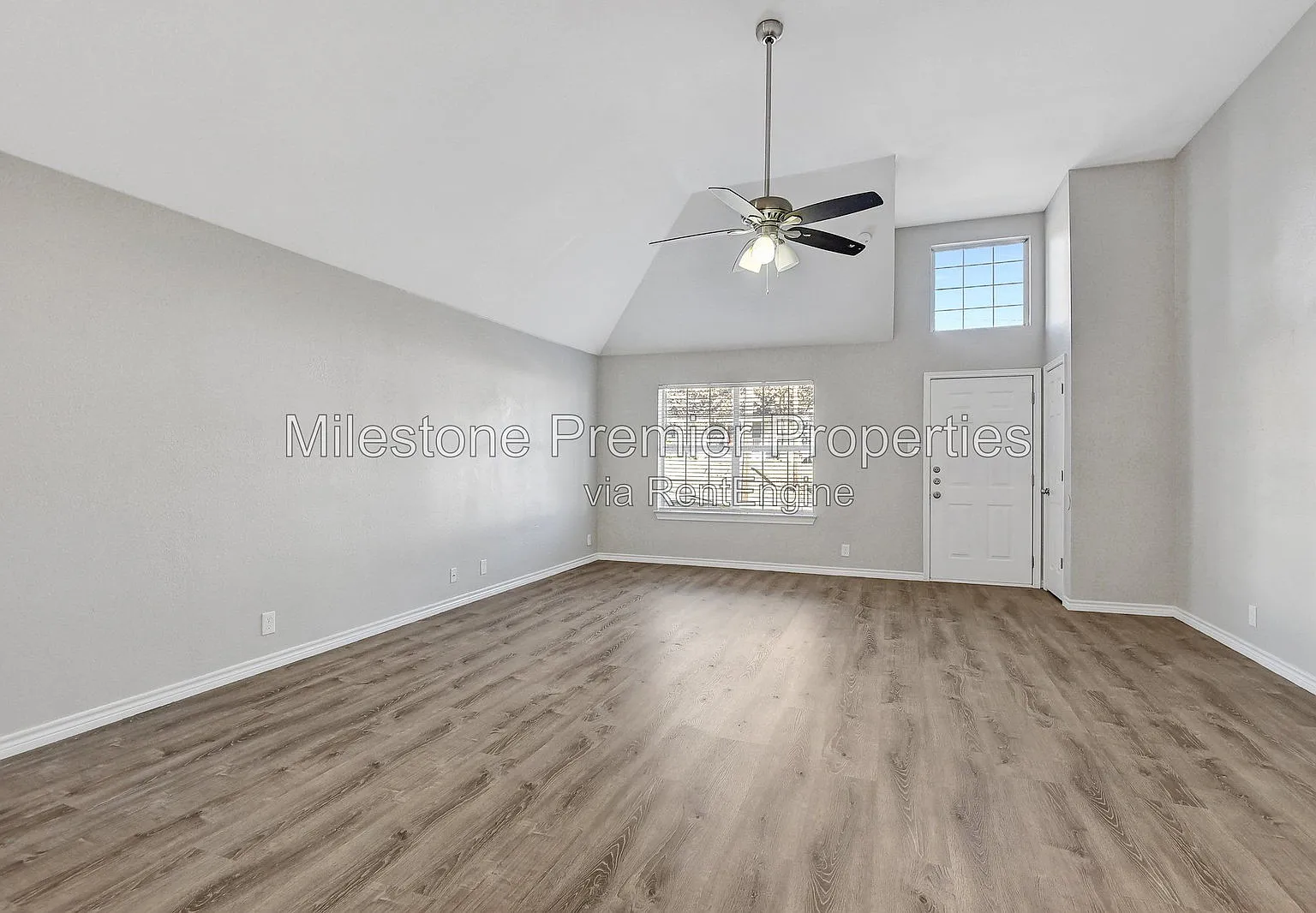 3 bed, 2.0 bath, 1178 sqft, $1,315 — Photo 4