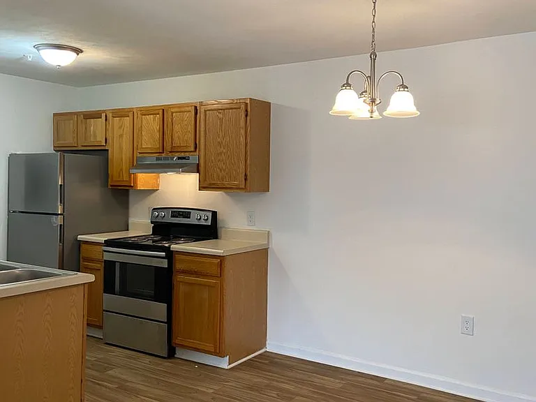 Acorn Grove Apartment Homes — Photo 49