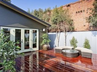 950 Marco Pl, Venice, CA 90291